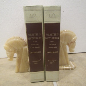 1977 WEBSTER&#39;S 2 volume DICTIONARY of the English Language, Encyclopedic edition *2 volume set ** Illustrated ** #Web2, ***Free Shipping***