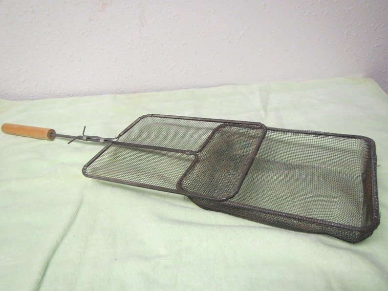 Vintage Wire Mesh Campfire POPCORN POPPING BASKET with long Etsy