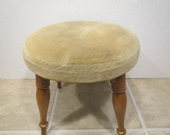 vintage Round upholstered Foot Stool  , 4 legged foot stool,  ottoman, hassock ,  tan , 1970s   **FREE SHIPPING ** #rndstl