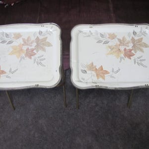 4 Metal TV Trays, Leaf design, Metal Trays, Tables, Trays have dents and worn paint ,  1970s tv trays, sold *AS IS* **Free Shipping** 4-leaf