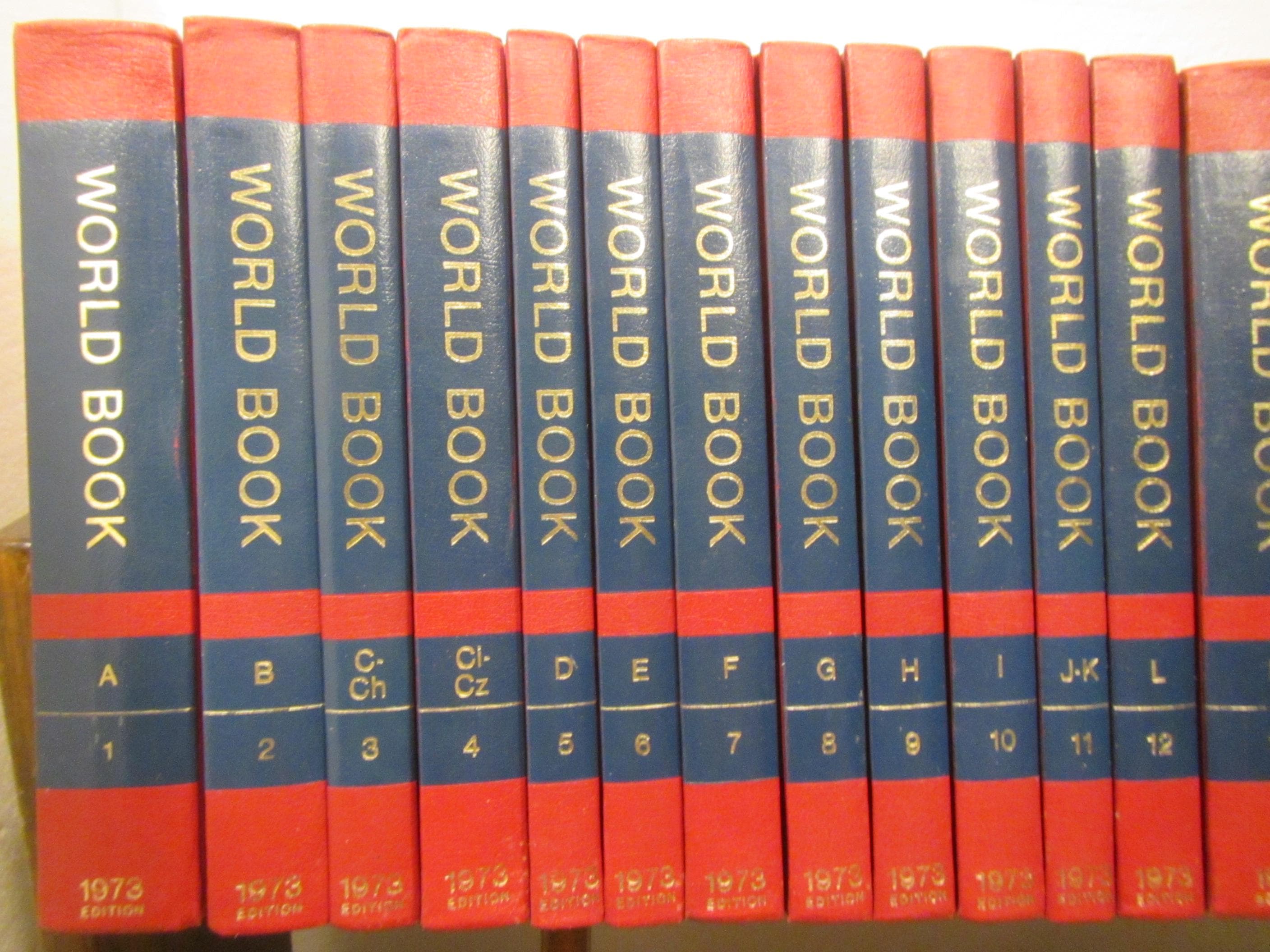 1973 Complete Set of 22 WORLD BOOK ENCYCLOPEDIAS A Thru Z Plus