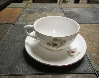 Vintage Dainty Mismatched Mini Tea Cup & Saucer, Pink Roses