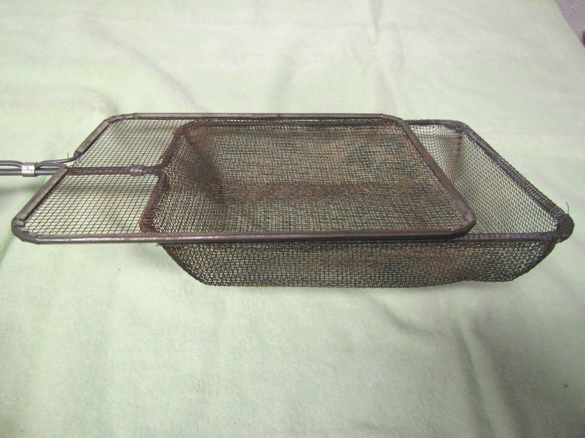 Vintage Wire Mesh Campfire POPCORN POPPING BASKET with long Etsy