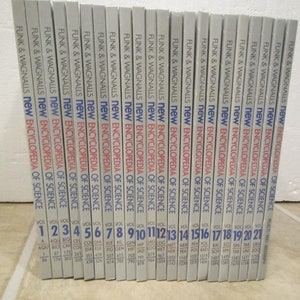 1986 New Encyclopedia of Science 21 volume set plus a Special projects book , Child&#39;s encyclopedia set, Funk & Wagnalls ** FREE SHIPPING**