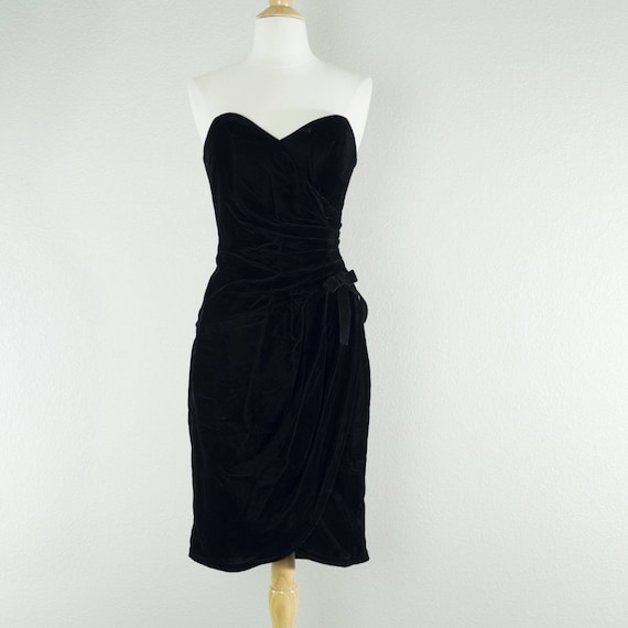 1960's Little Black Bombshell dress