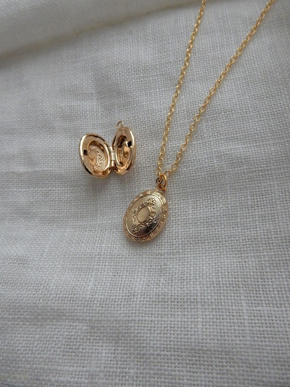 Tiny Gold Oval Locket Locket Charm Locket Necklace Gold Locket Long Necklace Long Pendant Necklace Boho Necklace Open Locket Necklace Etsy Canada
