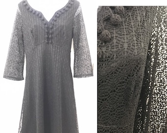 1950s Black Spiderweb Crochet Wool Dress | XS/S