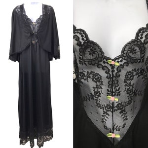 Vintage 1970’s Lingerie Black Lace Nylon Negligee Cape Bolero Peignoir 2 piece Set 70’s by That Look of California Boudoir Intimates MINT