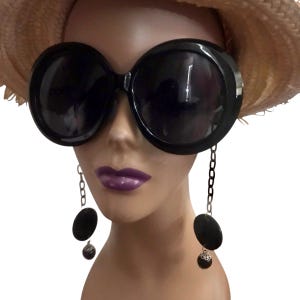 Je Dol Sunglasses Rare assorted  Pendant‎ Earrings *Vintage* 1970s * (one pair) Je Dol - Etsy main image 3