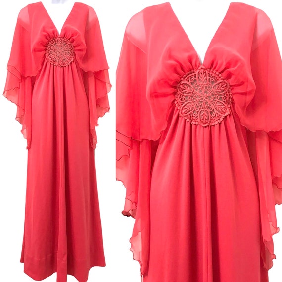 Vintage 1970’s Caped Dress Hostess Gown - Flowy C… - image 9