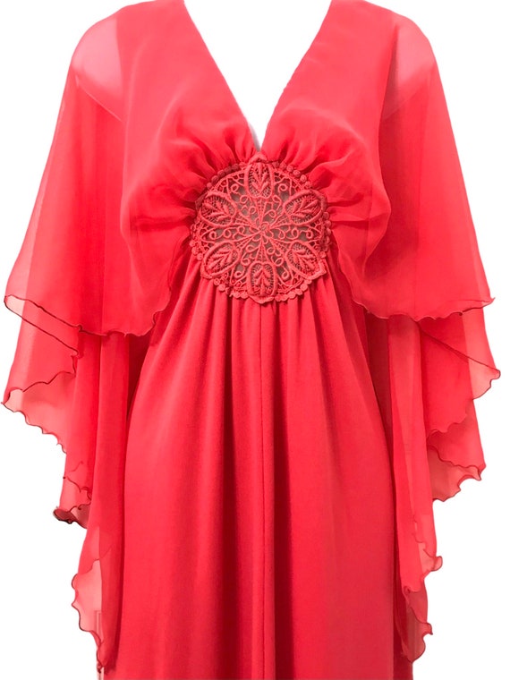 Vintage 1970’s Caped Dress Hostess Gown - Flowy C… - image 8