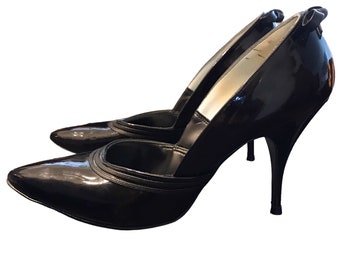 【Ameri VINTAGE】CROSS POINTED PUMPS Vintage 90s Paloma Black Patent Square Toe Pumps Heels 6.5