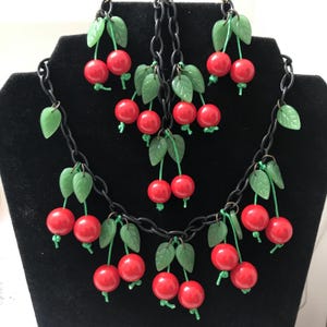 Retro Novelty Fakelite Cherries Necklace Made by Me in Classic Red -  Deco Wartime Faux Artisan Bakelite Inspired Vintage Reproduction