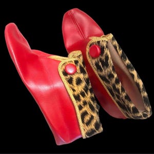 Deadstock Vintage 1950’s 1960’s Leopard and Red Vinyl Pixie Ankle Bootie Slippers with Suede Soles Mary Quant Mod 60’s Carnaby Street Style