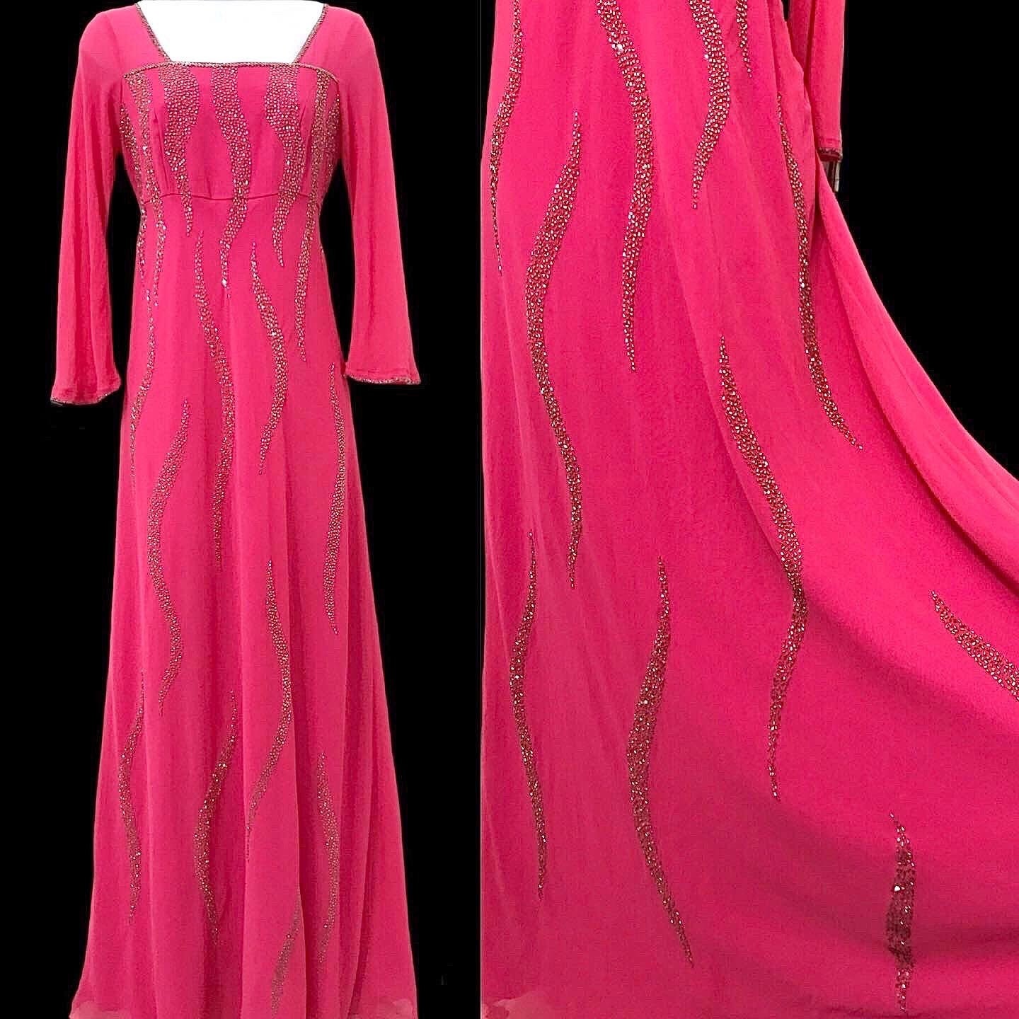 white christmas dresses Santiago Cut-Out Ruffle Maxi Dress Fuchsia L main image 0