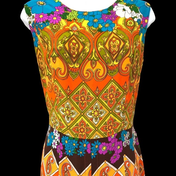 Vintage Psychedelic Hawaiian Tiki Maxi Dress by J… - image 3