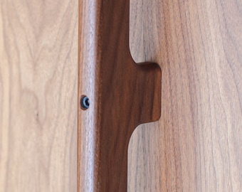 Wooden Door Handle 01