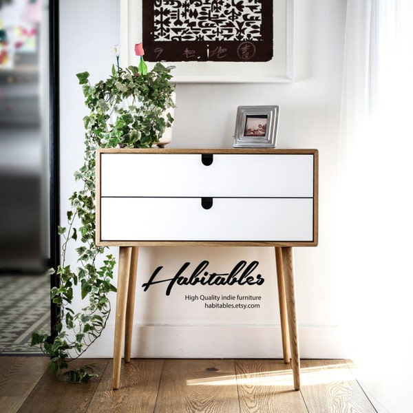 Entry table in wood , Frame and legs made in oak ,and drawers lacquered in white