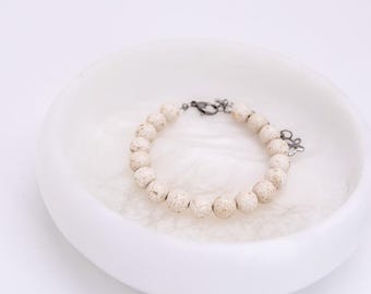 Handmade Croatian limestone bracelet 8 mm | Natural stone from the island Brač