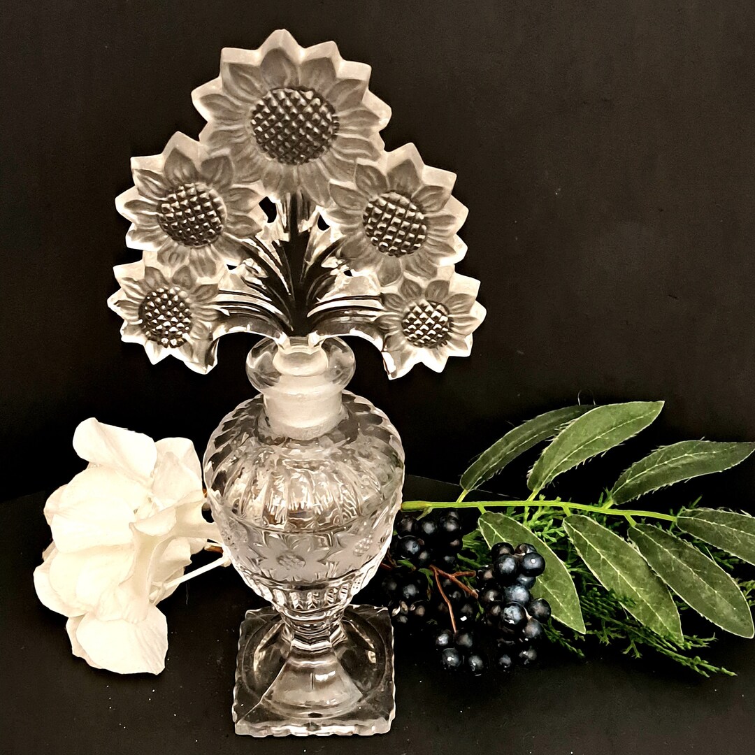 Imperial Glass Perfume Bottle Sunflower USA Vintage 1940. 10 1/2tall