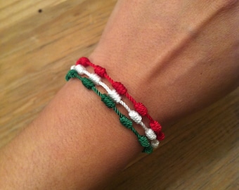 Mexico colors bracelet. Mexico bracelet. Rosary bracelet. String bracelet. Mexico team bracelet. knotted bracelet. Decenario. Mexican