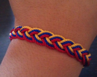 Colombia Friendship Bracelet. Colombian colors