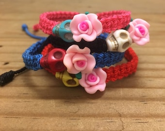 Día de muertos bracelet. Day of the dead. Sugar skull. Calavera. Choose your color