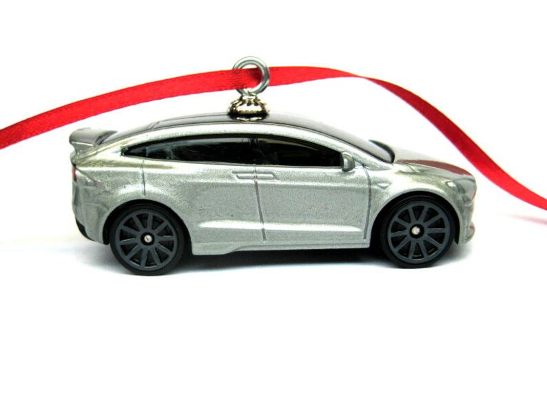Tesla Model X Ev Electric Car Hot Wheels Ornament Christmas Tree Ornaments Holiday Ornaments Thefrogprince65 Keychain