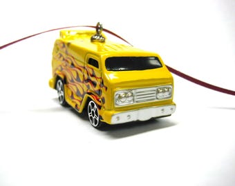 Dodge truck christmas tree ornament