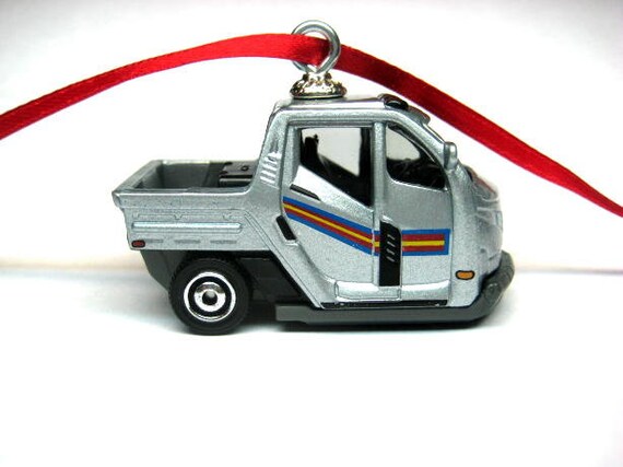 three wheel hot wheels