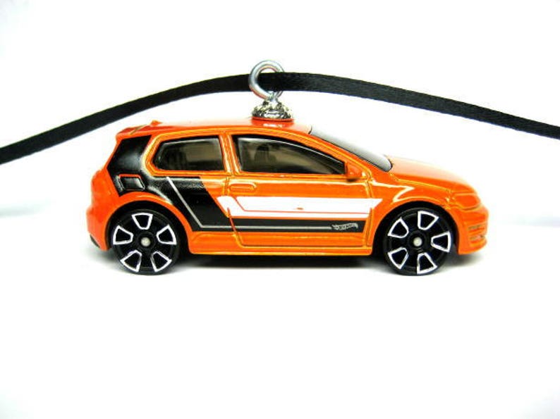 hot wheels volkswagen golf mk7