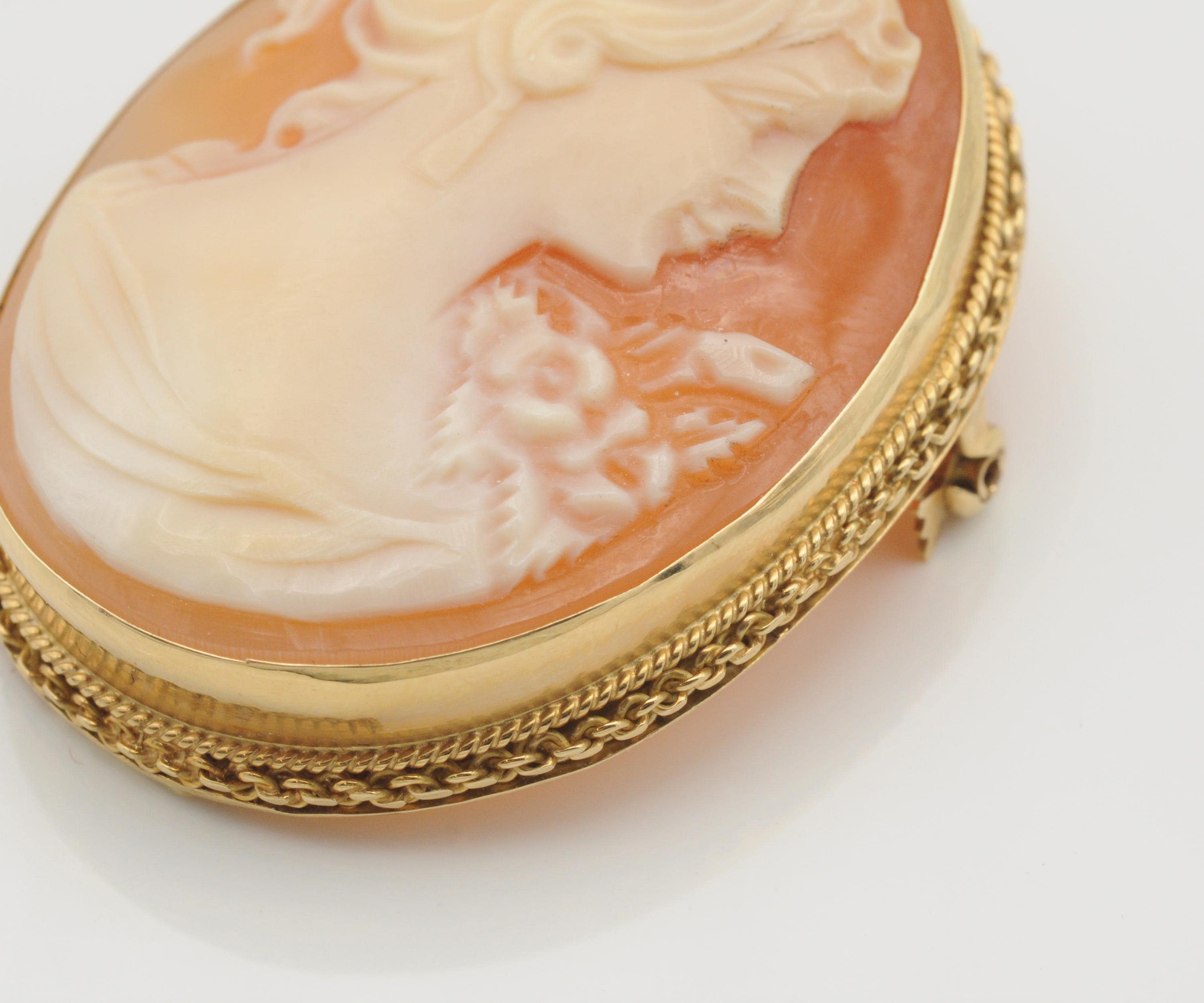 Giovanni APA Italy 14K Yellow Gold Shell Cameo Brooch Pin - Etsy