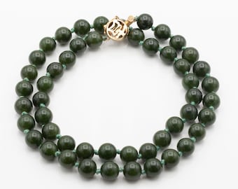 14K Yellow Gold Green Jade Beaded Necklace ~ 19in