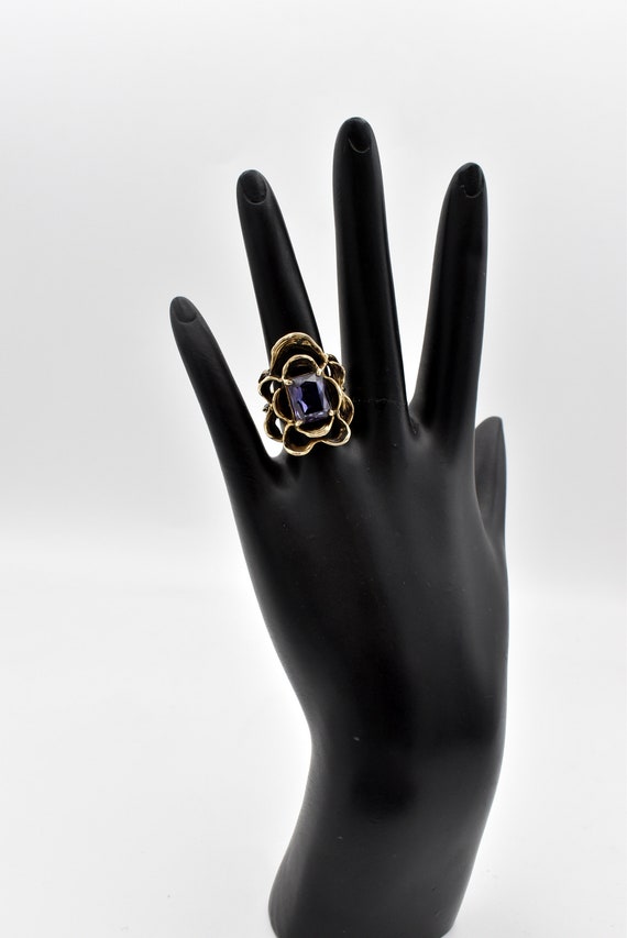 14K Sapphire Artisan Ring - image 2