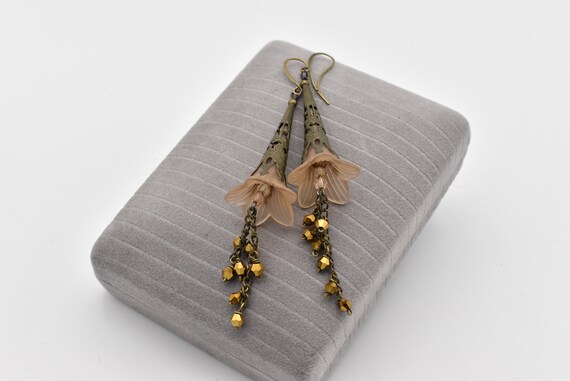 Art Nouveau Style Flower Earrings - image 3