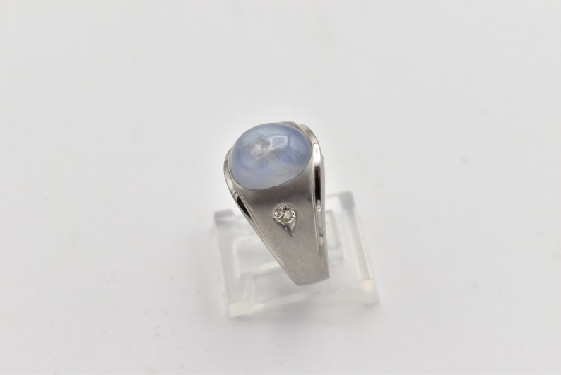 14K White Gold Pale Blue Star Sapphire Ring Number 2264 Size 9 image 6