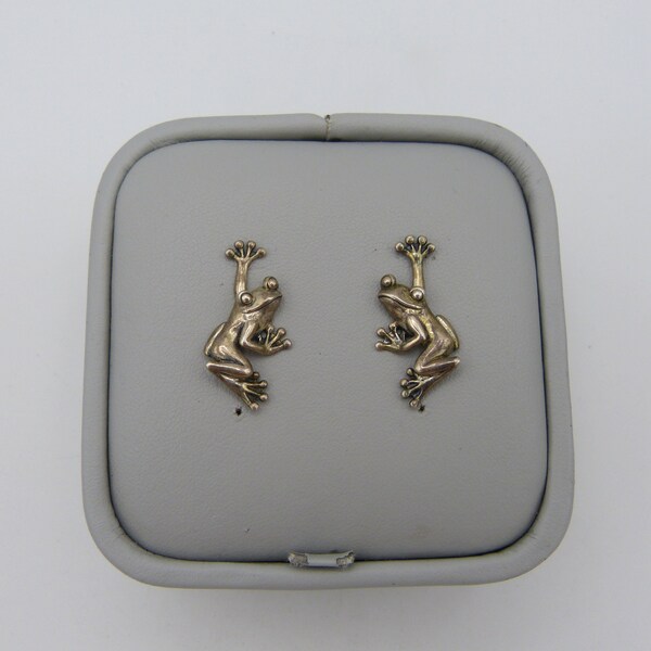 Cute 925 Sterling Silver Tree Frog Pierced Earrings by Kabana