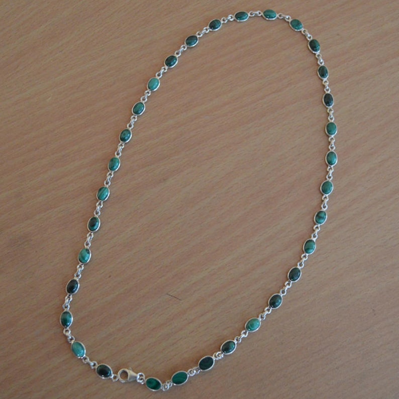 Malachite Necklace,Malachite Silver Necklace,Personalized Necklace,Green malachite Jewelry,Green stone Necklace Length 20 Cabochon Gemstone