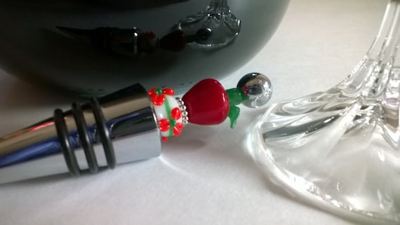 Teacher Gift Unique Wine Stopper, Apple Beaded Wine Stopper, Teacher Bottle Stopper, Gift Idea TGIF