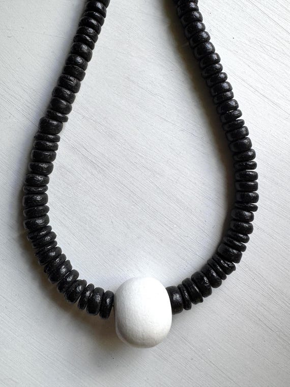 Short Bead Necklace, Black & White