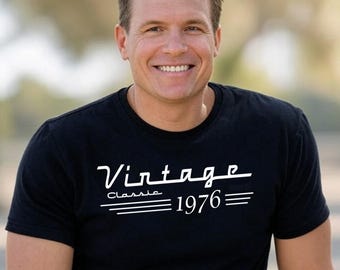 50th Birthday 1976 T-Shirt – Vintage Classic Car Style - Any Year