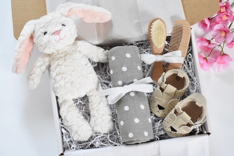 Newborn Gift Box Newborn Gift Set Neutral Baby Gift Etsy