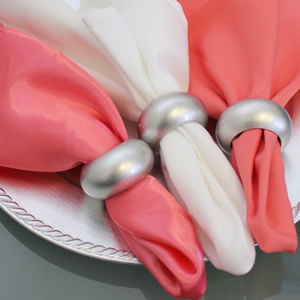 Silver Acrylic Glittering Napkin Rings  | Wedding Tablecloths, Wedding Accessories