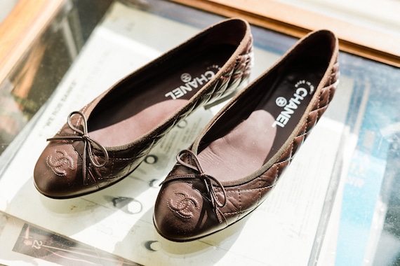 2000s Classic Chanel Flats in Chocolate Brown