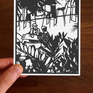 Carte postale découpée sur papier avec enveloppe. Basé sur original Fine Art Paper-cut de Skygarden à Londres. Open Edition Postcard Format Blank au verso