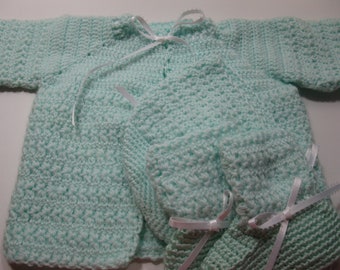 Crocheted Baby Unisex cardigan set, Comfort wears for babies, Green infant sweater set, Gender neutral baby sweater.