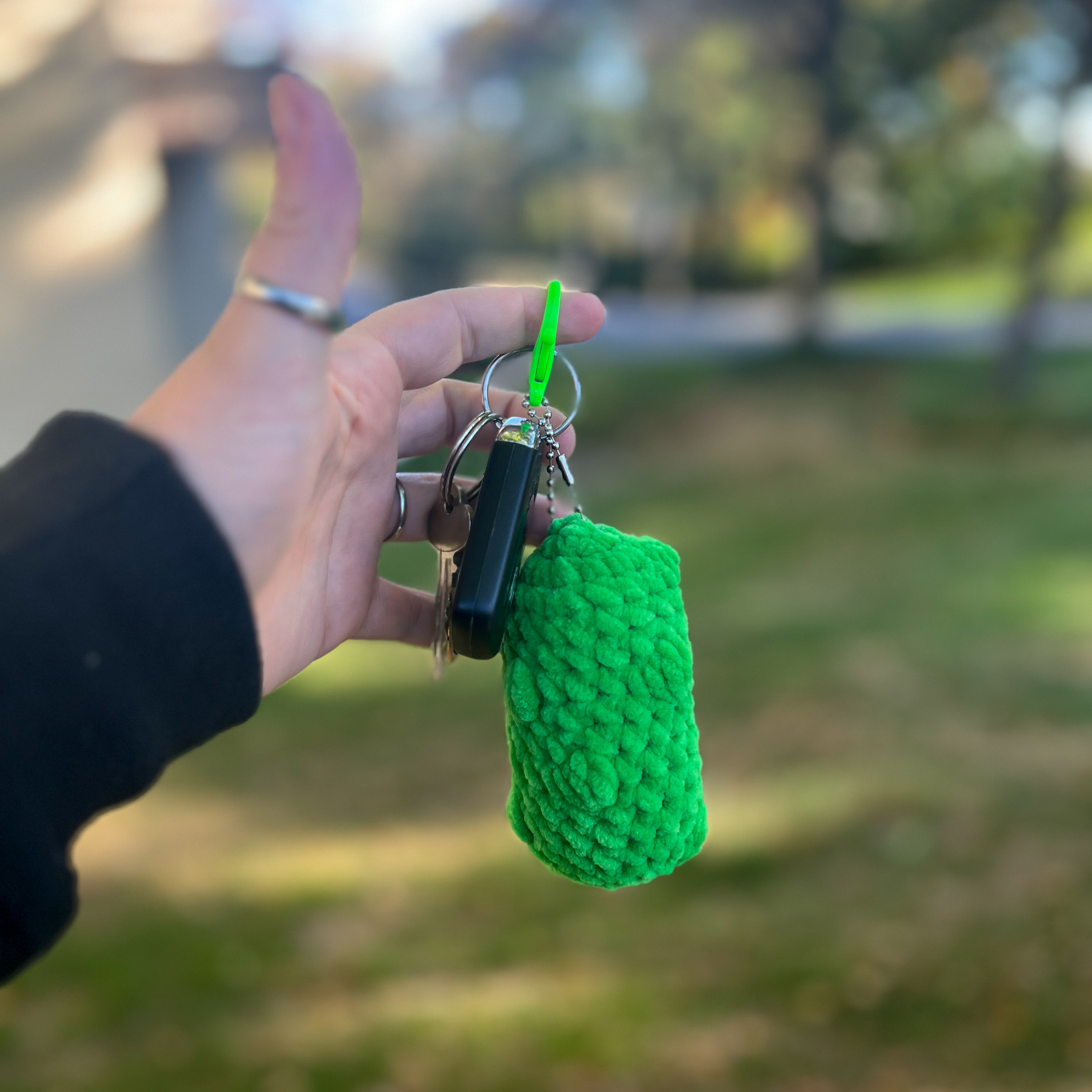 Crochet Pickle Keychain Pattern, Instant Download Crochet Pattern, Easy ...