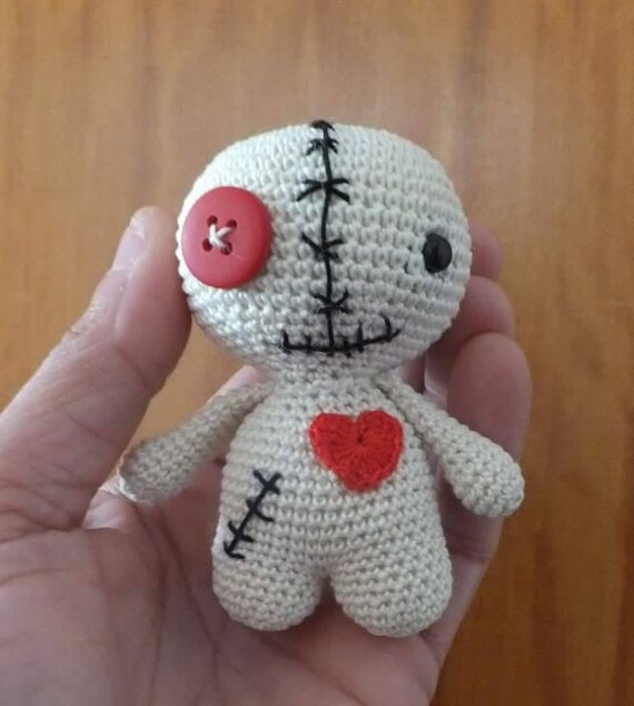 voodoo doll amigurumi