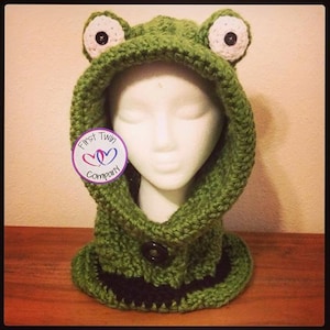Frog Hooded Cowl Crochet Pattern, Sizes 12M-Adult.  Hooded cowl pattern, frog scarf, kids hooded scarf, frog