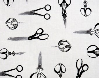 Sewn With Charm 18003-12 Grey Scissors Robert Kaufman
